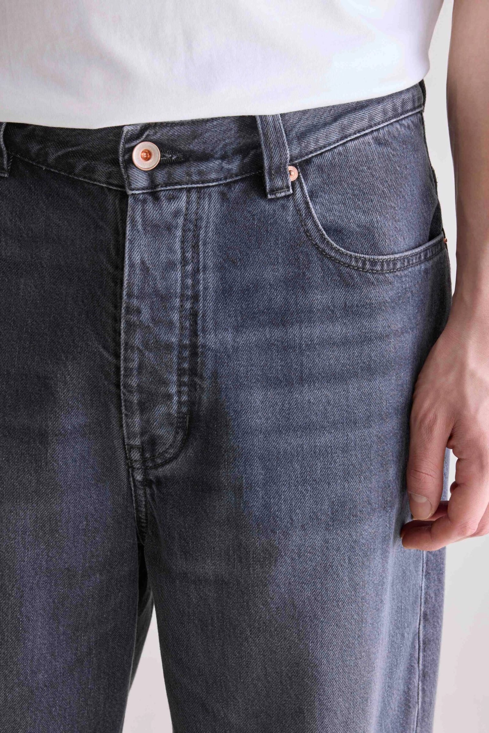 Denim N. 05 wide jeans (252 / M / VINTAGE BLACK) - Image 6