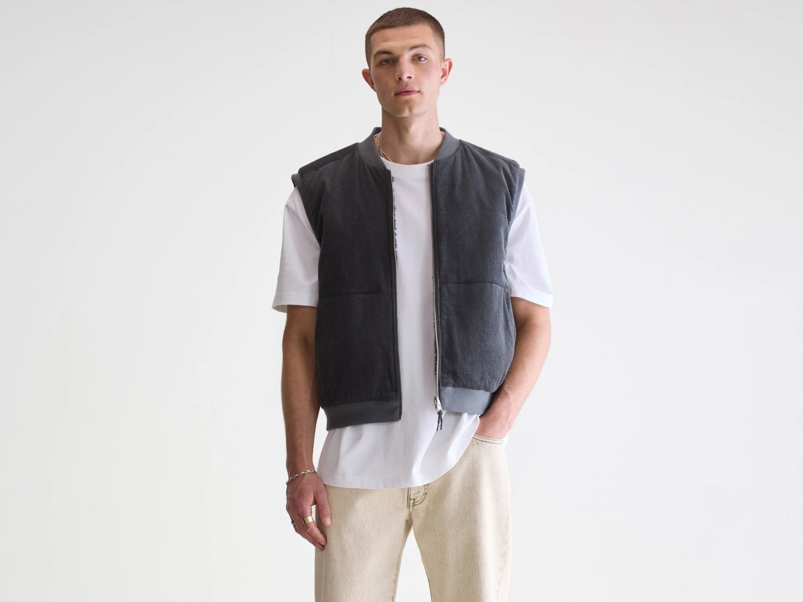 Jocko bodywarmer (252 / M / ELEPHANT)